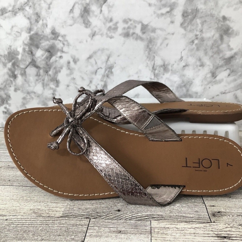 Ann Taylor Loft Sandals Womens Size 7 Slip On Silver Snake Skin Pattern